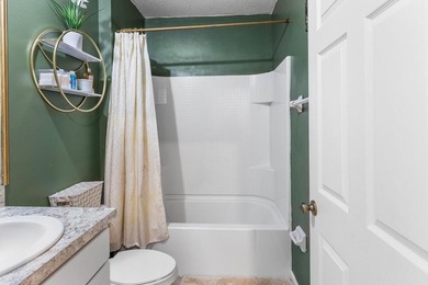 This beautiful CBS 3/2 home was built in 2022 and has all the - photo 22