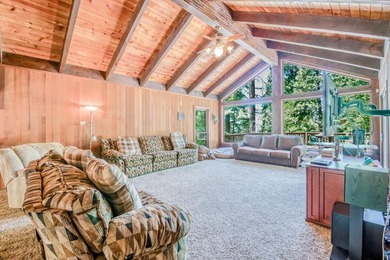 Welcome to this great family cabin with an attached 2 car garage - photo 23
