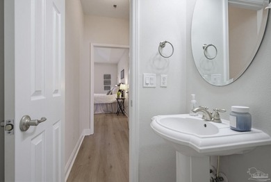 Gorgeous UPDATED Luxury Home in the Moors Golf & Racquet Club - photo 29