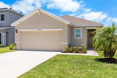 This beautiful CBS 3/2 home was built in 2022 and has all the - photo 30