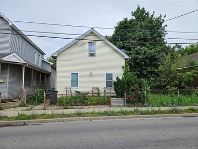 Income producing property that is part of a 5 property package - photo 1