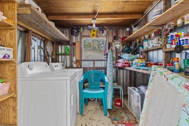 Located right in the heart of Steinhatchee, this property offers - photo 17