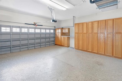 Virtually Staged. Welcome to this beautifully maintained - photo 26