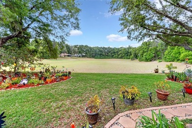 Virtually Staged. Welcome to this beautifully maintained - photo 29