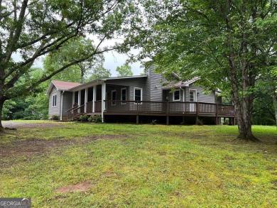 (private lake, pond, creek) Home For Sale in Sautee Nacoochee Georgia