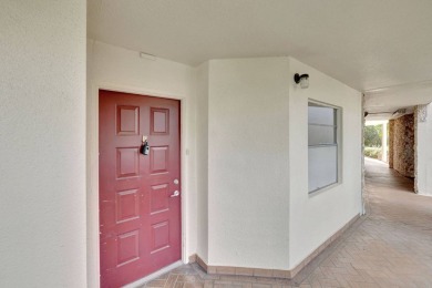 Lake Condo For Sale in Coconut Creek, Florida