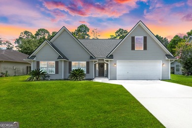 Welcome to Creekside at Sugarmill, where custom updates and - photo 1
