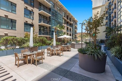 Price improvement! Experience urban living at it's finest - photo 37