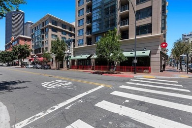 Price improvement! Experience urban living at it's finest - photo 46