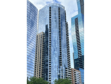Lake Condo For Sale in Chicago, Illinois