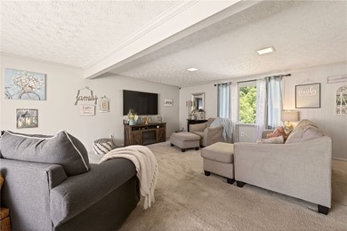 **BACK ON MARKET! Act fast before it's gone again! No delayed - photo 10
