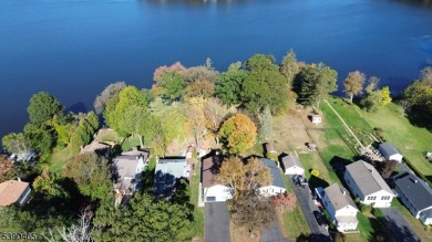 Lake Home For Sale in Roxbury Twp., New Jersey