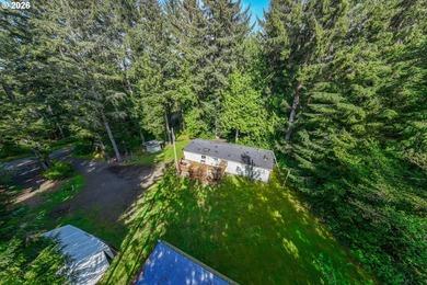 Surrounded with lush trees and shrubs in a beautiful deep - photo 14