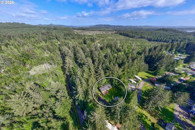Surrounded with lush trees and shrubs in a beautiful deep - photo 20