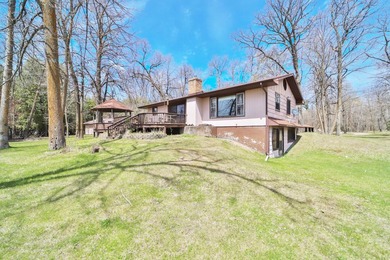 Tucked away on 6.50 private acres with an incredible 1,000 feet - photo 36