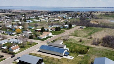 Attention outdoor enthusiasts! This is the property you've been - photo 2