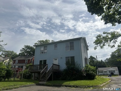 Welcome to 672 Woodward Avenue in New Haven, offering a - photo 6