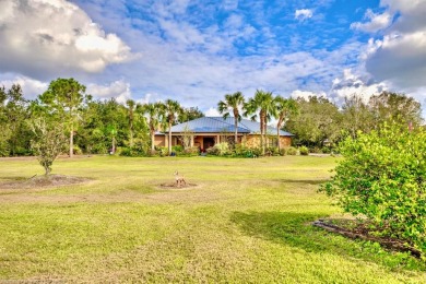 (private lake, pond, creek) Home For Sale in Venus Florida
