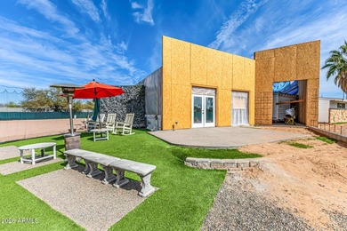 Discover an exceptional 1-acre parcel in the heart of Scottsdale - photo 7