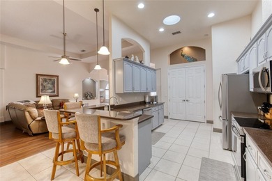 Under contract-accepting backup offers. Meticulously maintained - photo 23