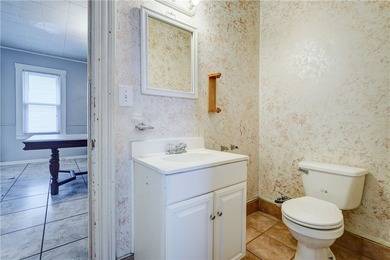 Don't miss this 3 bedroom, with office, 1.5 bath Colonial in the - photo 9