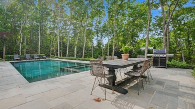 Breathtaking Moderne meets transitional style in this unique - photo 2