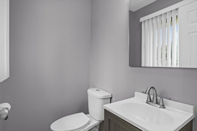 Seller has meticulously updated this home over the last few - photo 12