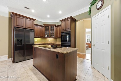 Exceptional living in this beautifully 5 BD, 4-BA turn key pool - photo 13