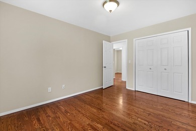 Seller has meticulously updated this home over the last few - photo 15