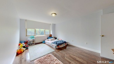Welcome to Regency Towers, where comfort, convenience, and - photo 16