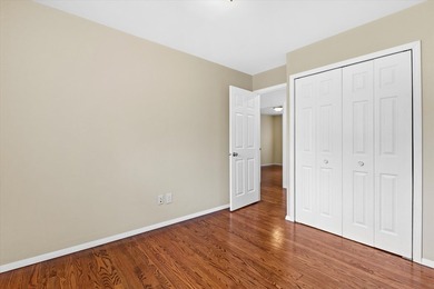 Seller has meticulously updated this home over the last few - photo 17