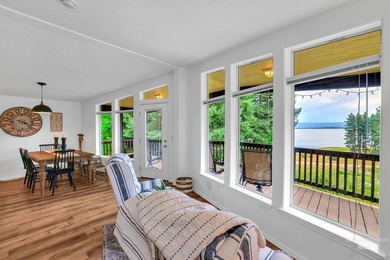 Stunning Lake Cascade Views! Enjoy panoramic lake views from the - photo 18