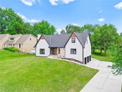 Raintree Lake- Jackson County Home For Sale in Lees Summit Missouri