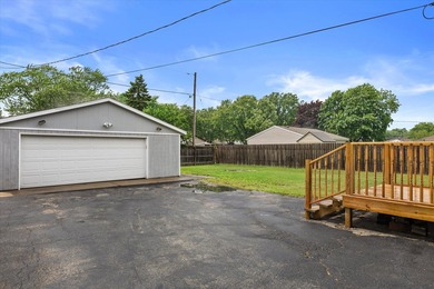 Seller has meticulously updated this home over the last few - photo 21