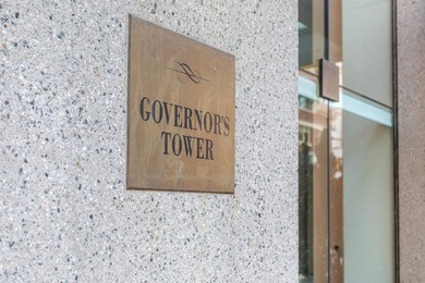 Governor's Tower in Yaletown, this updated 3-bedroom home offers - photo 23
