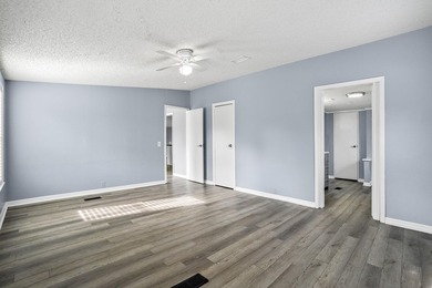 Priced to sell! Move in ready 3/2 home, 1,848 sq ft of - photo 23