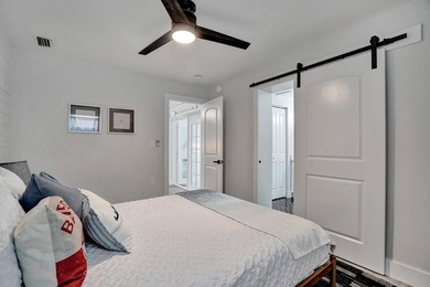 FULLY OPERATIONAL ! NO RENTAL RESTRICTIONS. 2 BLOCKS TO THE - photo 24