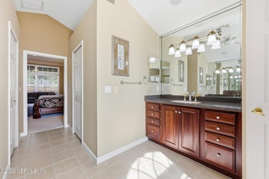 Exceptional living in this beautifully 5 BD, 4-BA turn key pool - photo 25