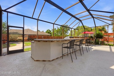 Exceptional living in this beautifully 5 BD, 4-BA turn key pool - photo 40