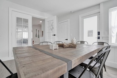 FULLY OPERATIONAL ! NO RENTAL RESTRICTIONS. 2 BLOCKS TO THE - photo 42