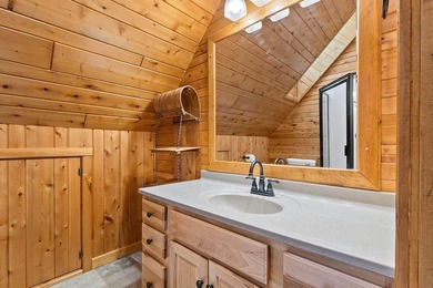 Experience the best of Northwoods living in a desirable home on - photo 43