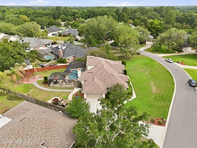 Exceptional living in this beautifully 5 BD, 4-BA turn key pool - photo 50