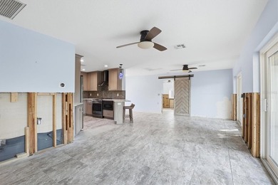 Deep-Water Gulf Access Oasis in Charming Crystal Beach - Your - photo 10