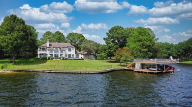 A premier property on Cedar Creek Lake, this stunning home sits - Lake Home For Sale in Mabank, Texas