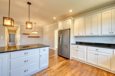 Stop dreaming of mountain living-and open the door to a home - photo 11