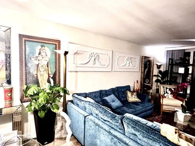 SPACIOUS UPDATED 3-BEDROOM, 2-BATH CORNER GARDEN APARTMENT WITH - photo 12