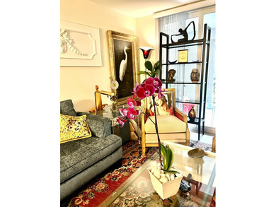 SPACIOUS UPDATED 3-BEDROOM, 2-BATH CORNER GARDEN APARTMENT WITH - photo 14