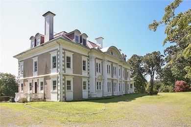 *Riven Oaks,* designed by renowned architect James Brown Lord - photo 22