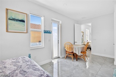 Welcome to this expansive and beautifully designed 4-bedroom - photo 30