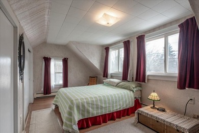 80 Holmes Street is not to be missed, this charming home - photo 47